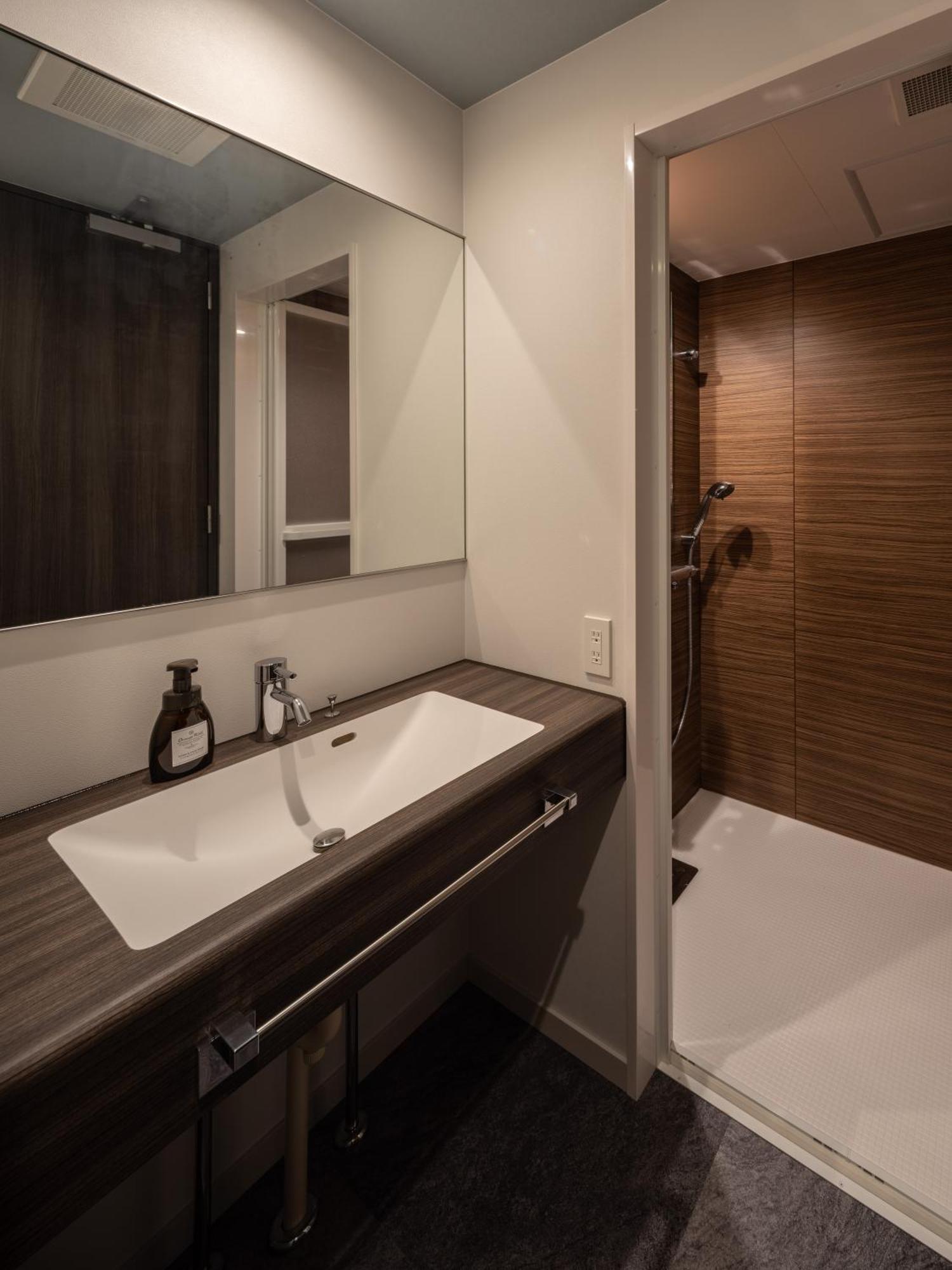Rota105 Hotell Osaka Exteriör bild